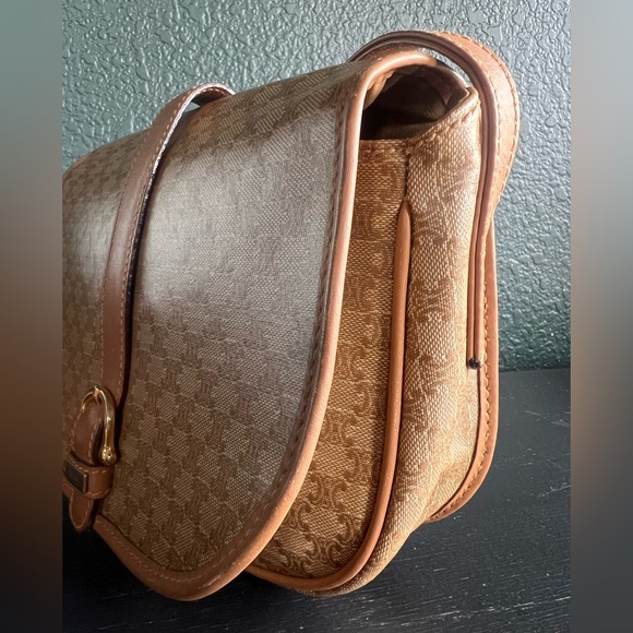 Celine Crossbody Vintage Macadam Triomphe Handbag - Picture 7 of 16